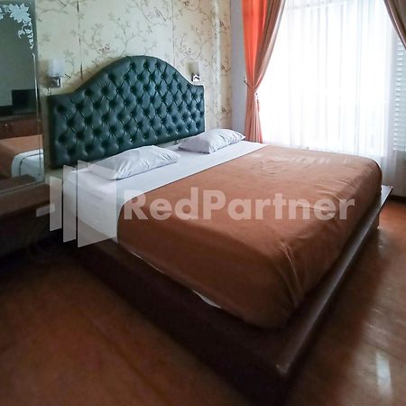 Nillo Hotel Kebumen Mitra Reddoorz Экстерьер фото