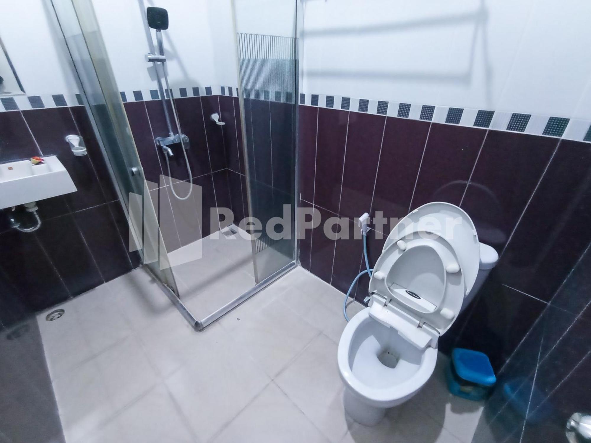 Nillo Hotel Kebumen Mitra Reddoorz Экстерьер фото