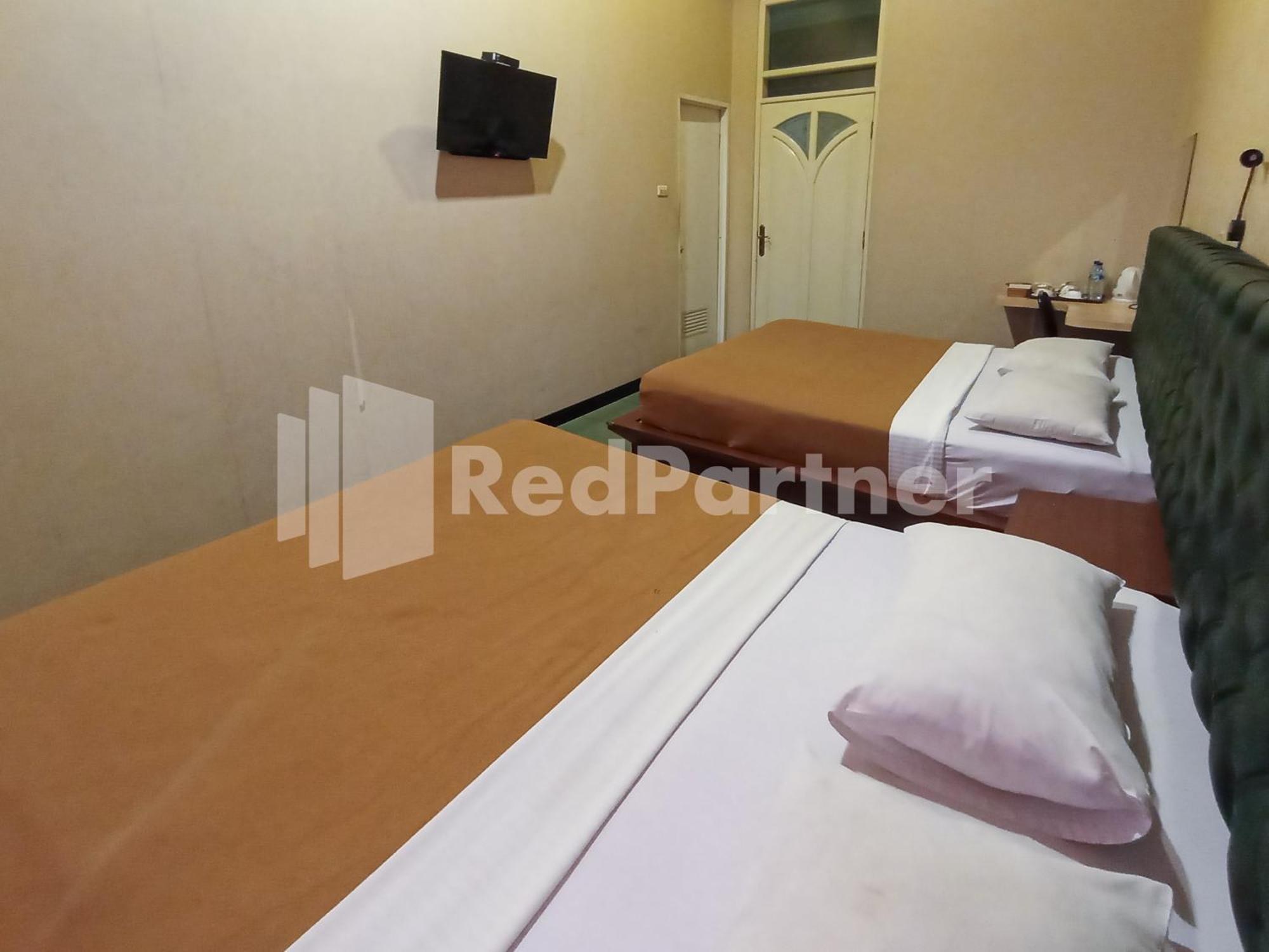 Nillo Hotel Kebumen Mitra Reddoorz Экстерьер фото