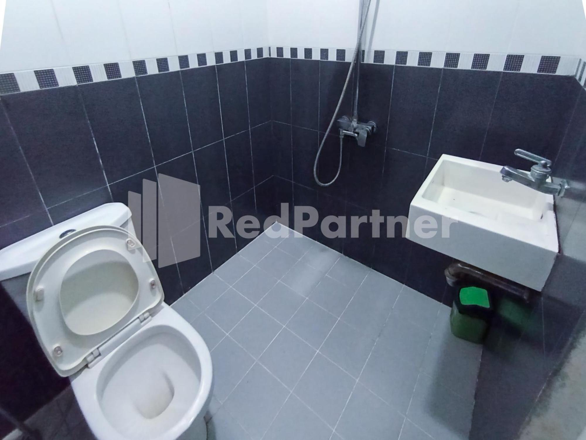 Nillo Hotel Kebumen Mitra Reddoorz Экстерьер фото