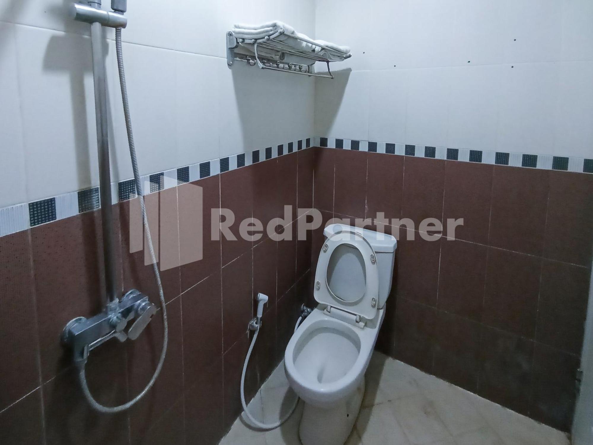 Nillo Hotel Kebumen Mitra Reddoorz Экстерьер фото