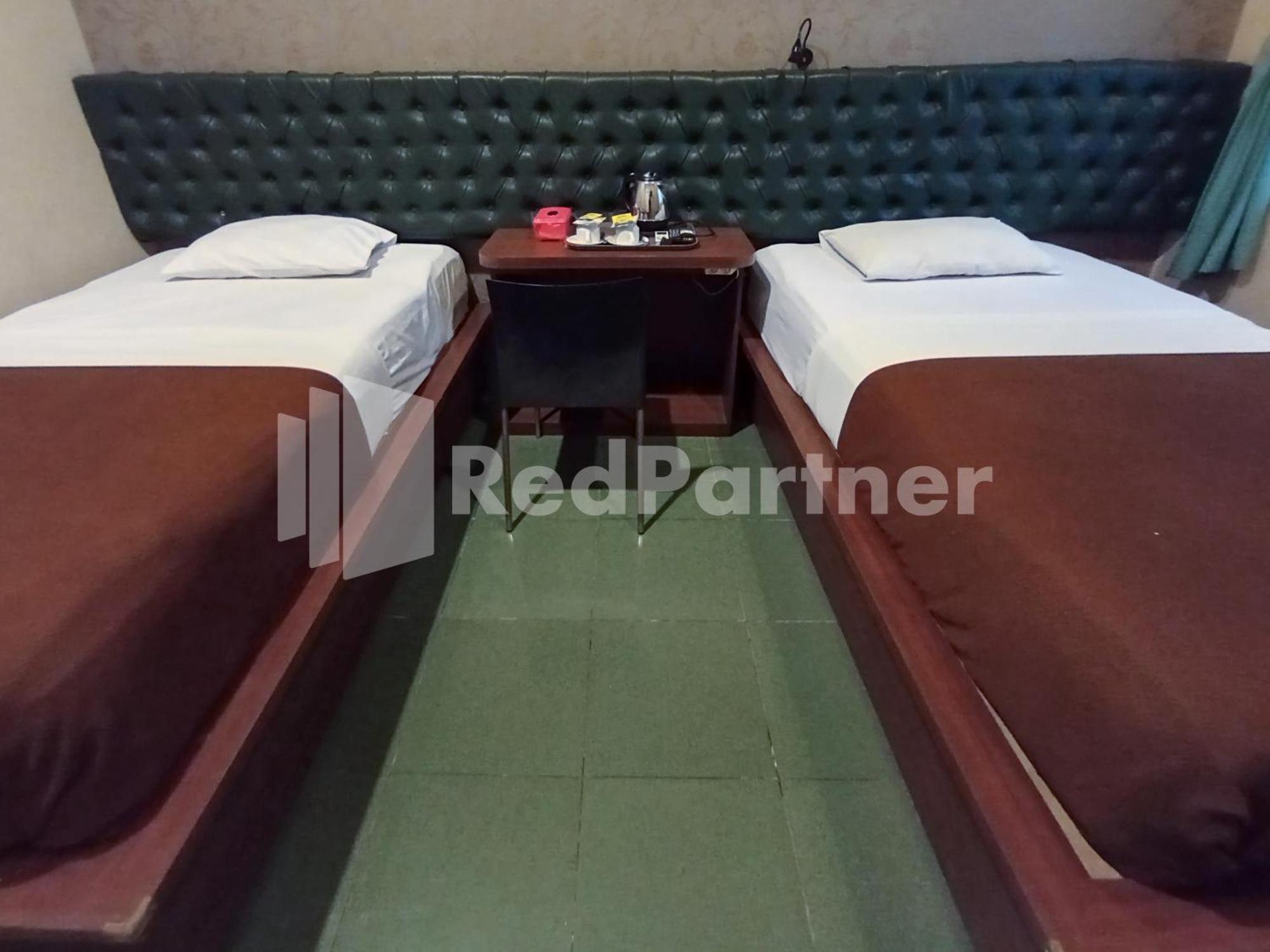 Nillo Hotel Kebumen Mitra Reddoorz Экстерьер фото