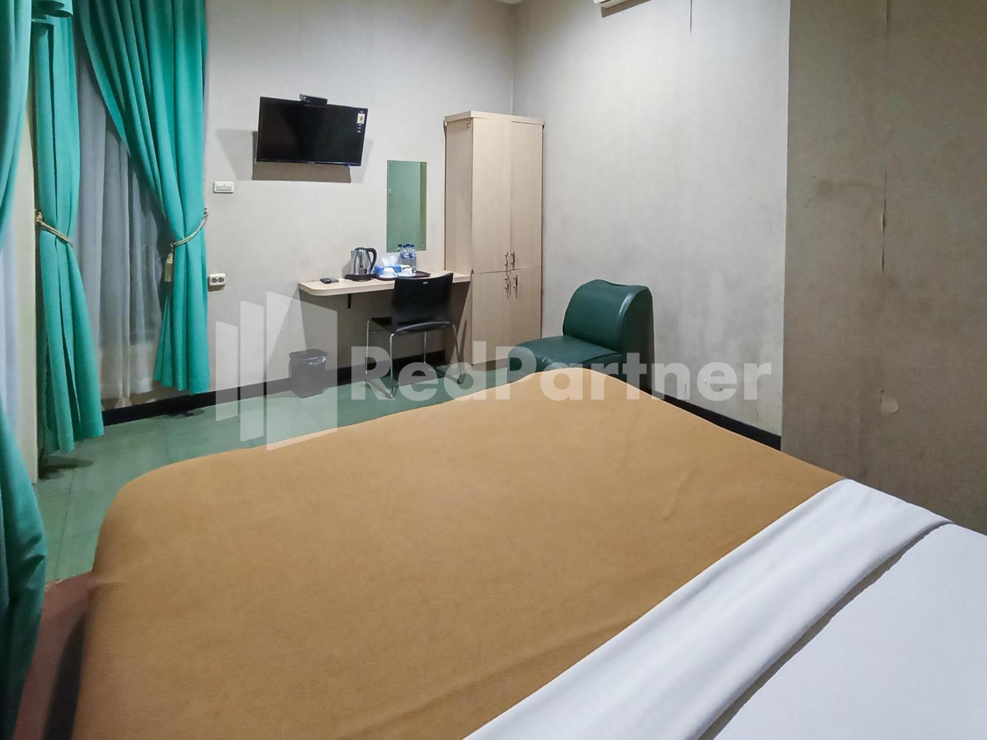 Nillo Hotel Kebumen Mitra Reddoorz Экстерьер фото