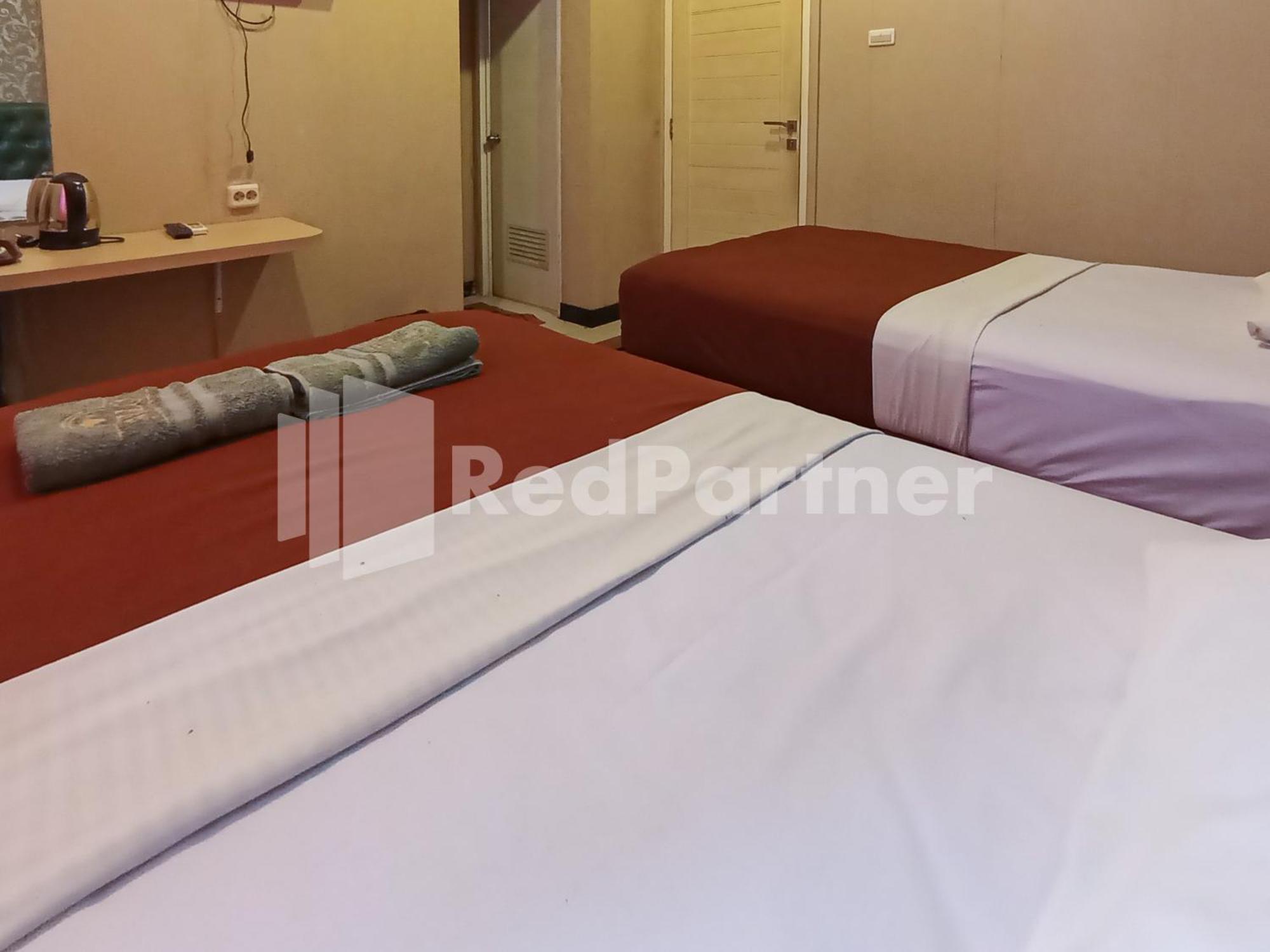 Nillo Hotel Kebumen Mitra Reddoorz Экстерьер фото