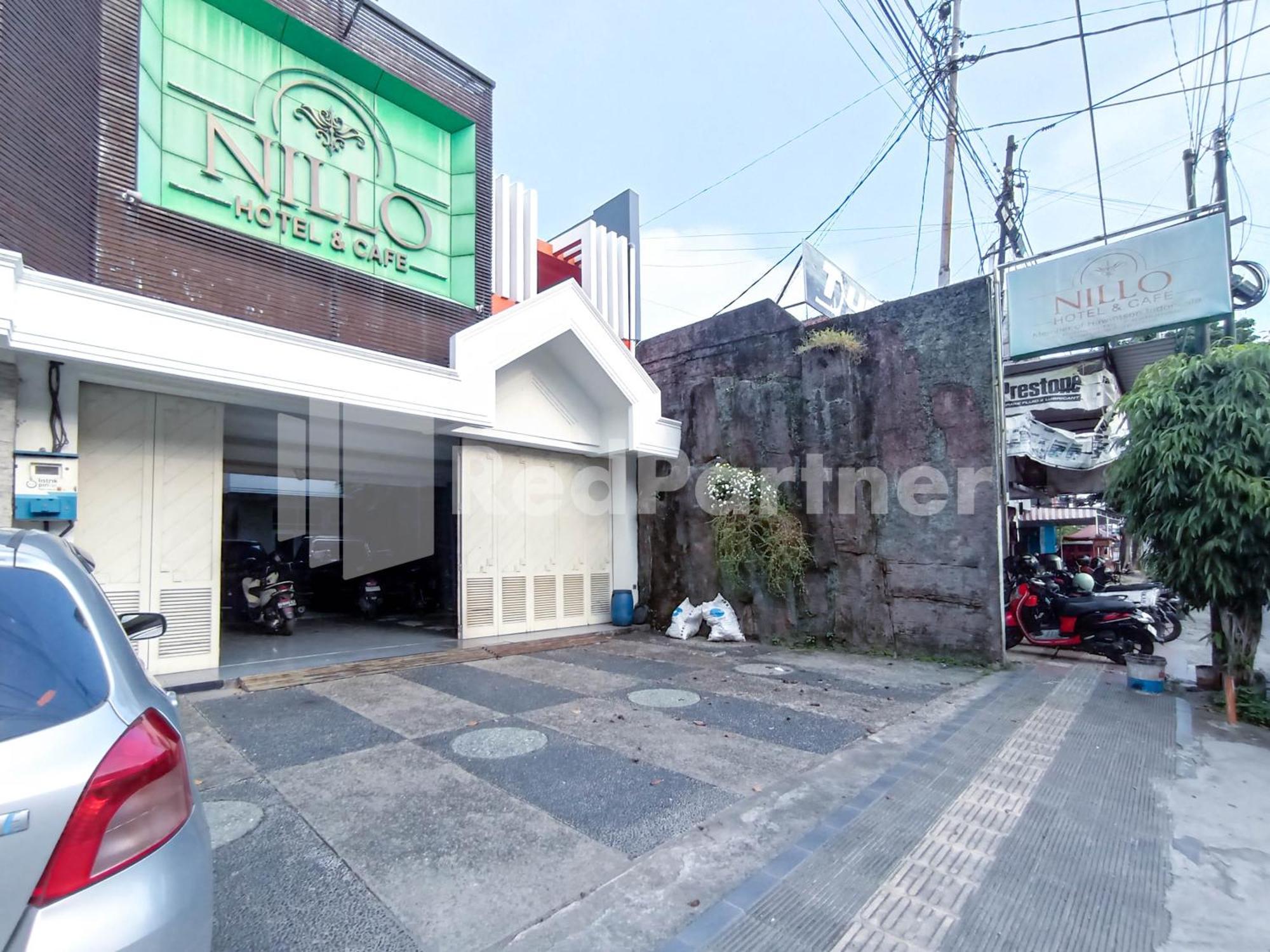 Nillo Hotel Kebumen Mitra Reddoorz Экстерьер фото