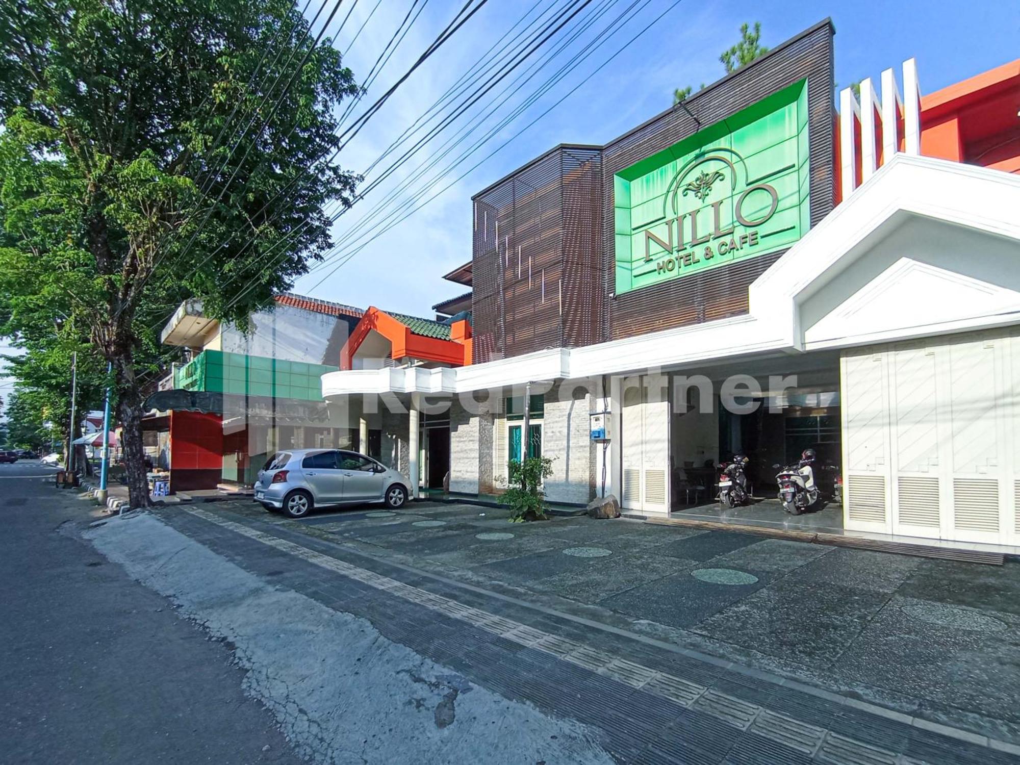 Nillo Hotel Kebumen Mitra Reddoorz Экстерьер фото